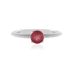 Anello in argento con Rubino del Madagascar