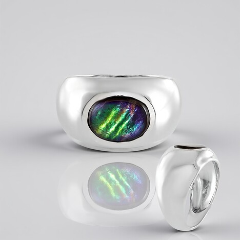 Anello in argento con Ammolite