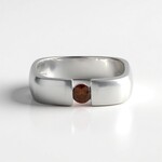 Anello in argento con Diamante Rosso I2 (de Melo Essence)