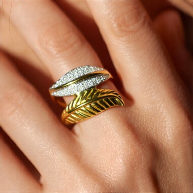 Anillo en plata con Zircón