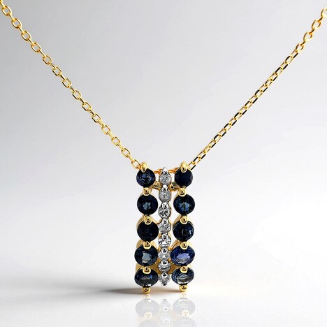 Collana in oro con Zaffiro Kanchanaburi