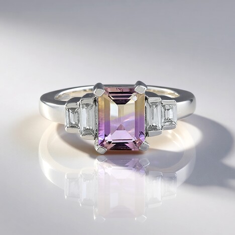 Anello in argento con Ametrina