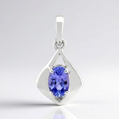 Ciondolo in argento con Tanzanite