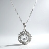 Collier en argent et Topaze blanche