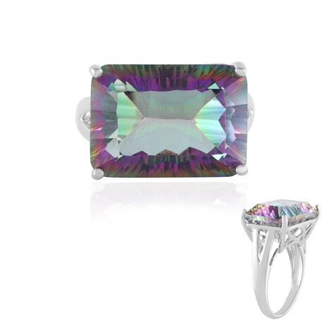 Anello in argento con Quarzo Mistico