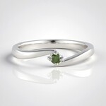 Anello in argento con Diamante Verde I2