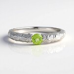 Bague en argent et Péridot (de Melo Essence)