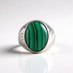 Anello in argento con Malachite (Adela Silber)