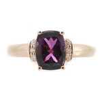 Anello in oro con Rodolite