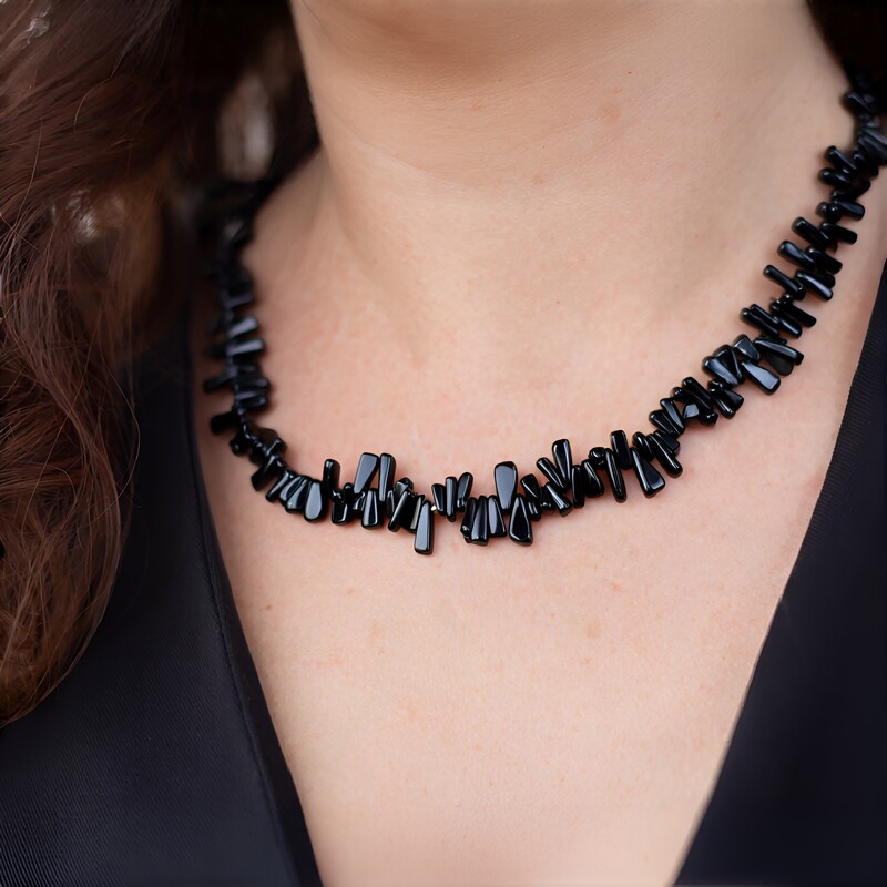 Obsidian-Silberhalskette