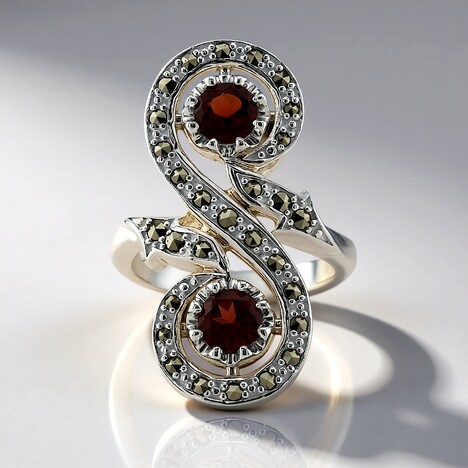 Anello in argento con Granato Mozambico (Annette classic)