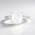 Anello in argento con Pietra di Luna Arcobaleno