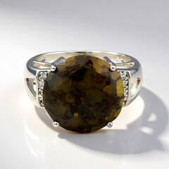 Anello in argento con Quarzo Dinosauro
