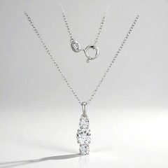 Collana in argento con Topazio Bianco