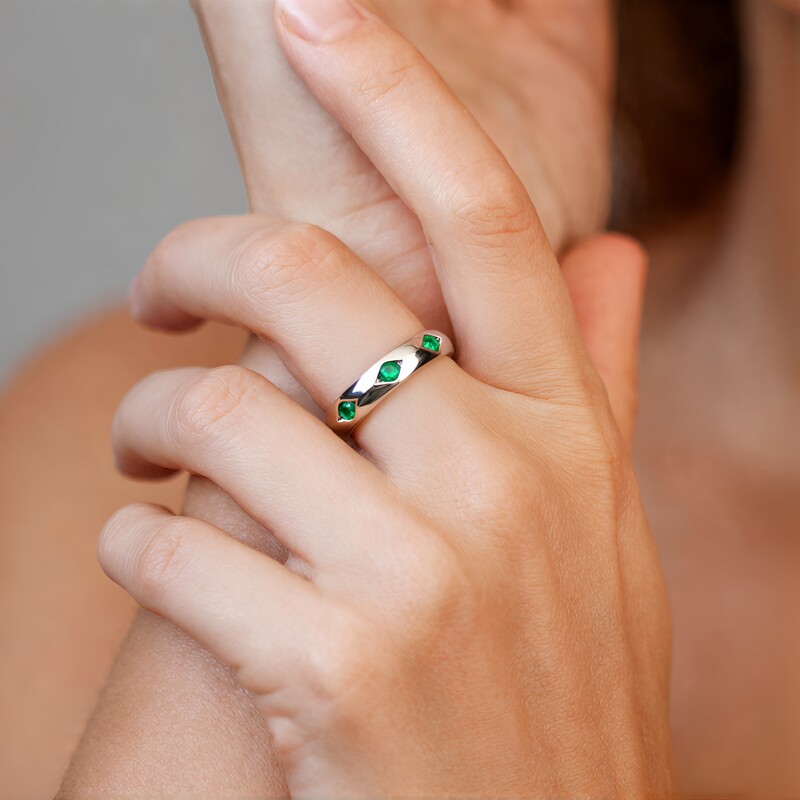 Anello in argento con Smeraldo Russo (de Melo)