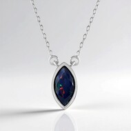 Collier en argent et Opale Mezezo