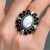 Anillo en plata con Howlita (Desert Chic)