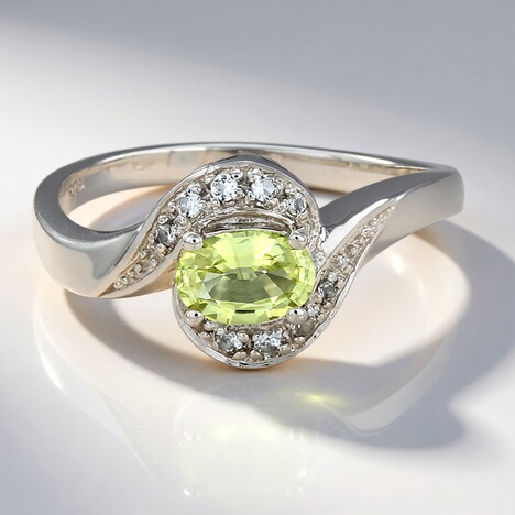 Anello in argento con Crisoberillo Brasiliano