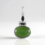 Ciondolo in argento con Giada Canadese