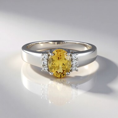 Anillo en plata con Berilo amarillo