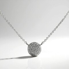 Collana in argento con Zircone