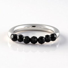 Anello in argento con Spinello Nero
