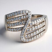 Anello in argento con Zircone
