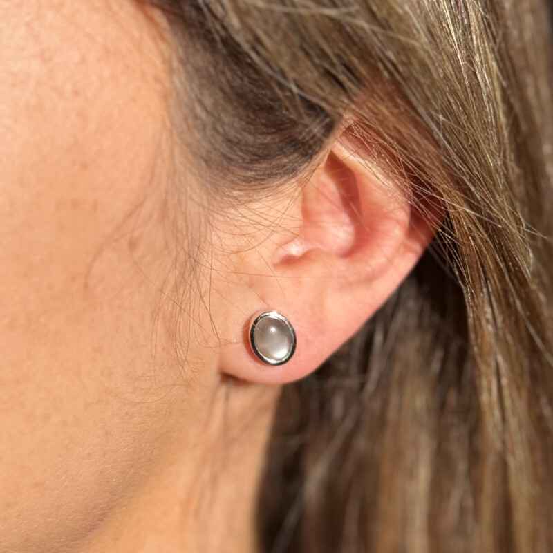 Silberner Mondstein-Silberohrringe