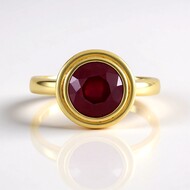 Bague en argent et Rubis de Madagascar (Ornaments by de Melo)