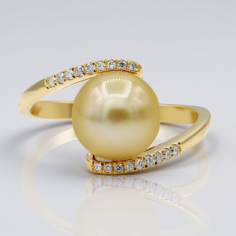 Anello in oro con Perla d'Acqua Dolce Dorata (CIRARI)