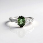 Anello in argento con Apatite Cromo