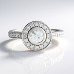 Anello in argento con Zircone