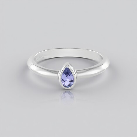 Anello in argento con Tanzanite