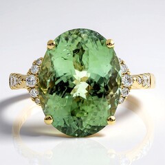 Gouden ring met een Braziliaanse Groene Toermalijn