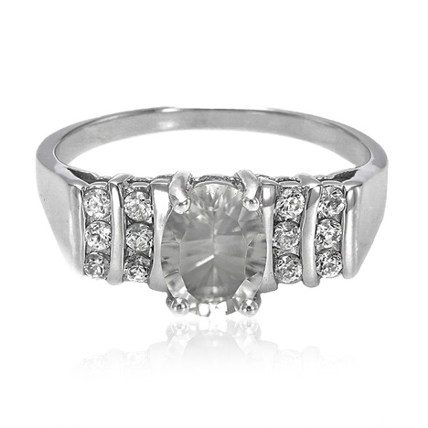 Anello in argento con Petalite