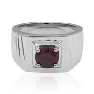 Anello in argento con Rubino
