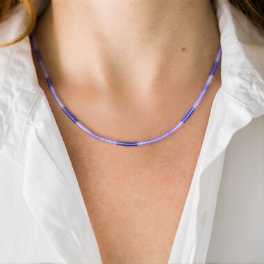 Collar en plata con Tanzanita