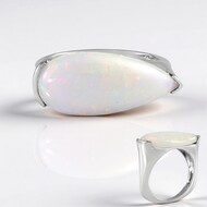 Anillo en plata con Ópalo Welo AAA (de Melo Essence)