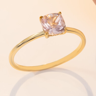 Anello in oro con Morganite del Madagascar