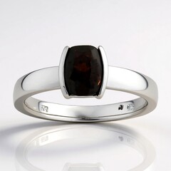 Anello in argento con Granato