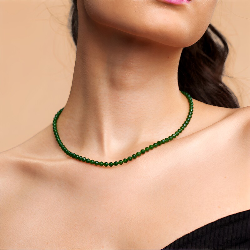 Collier en argent et Diopside de Russie