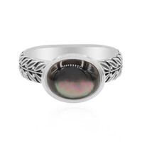 Zilveren ring met een parelmoer