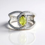 Anello in argento con Sfene