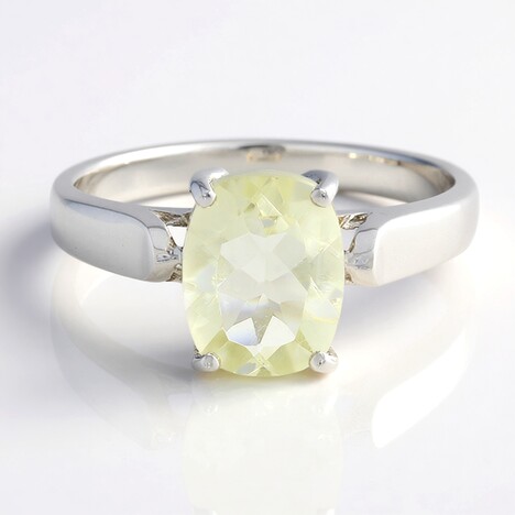 Anello in argento con Ortoclasio