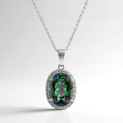 Collana in argento con Quarzo Mistico
