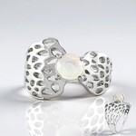 Anello in argento con Opale di Welo