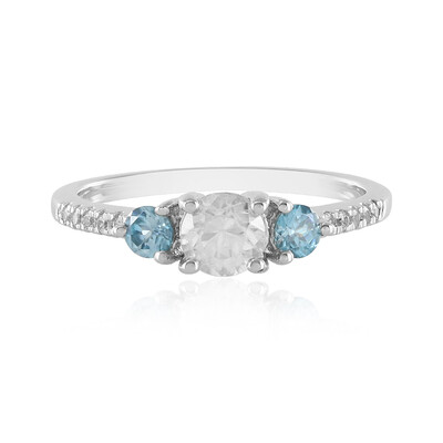 Zilveren ring met een zirkoon