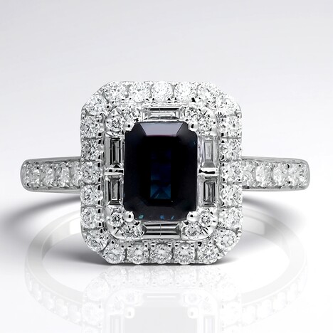 Anello in oro con Zaffiro Ceylon Blu