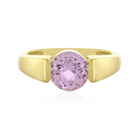 Zilveren ring met een kunziet