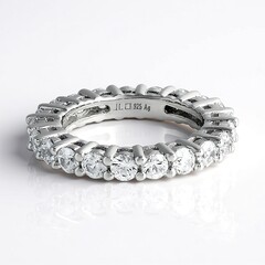 Anello in argento con Zircone